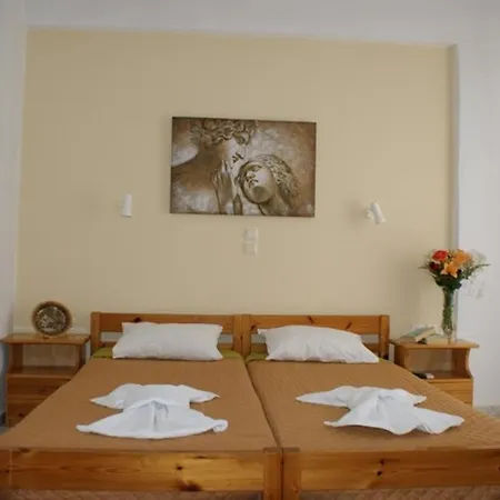 魔术景观酒店 2* Naxos City